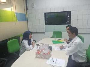 Peneliti TD Institute sedang melakukan In Depth Interview di kantor BPJS Ketenagakerjaan